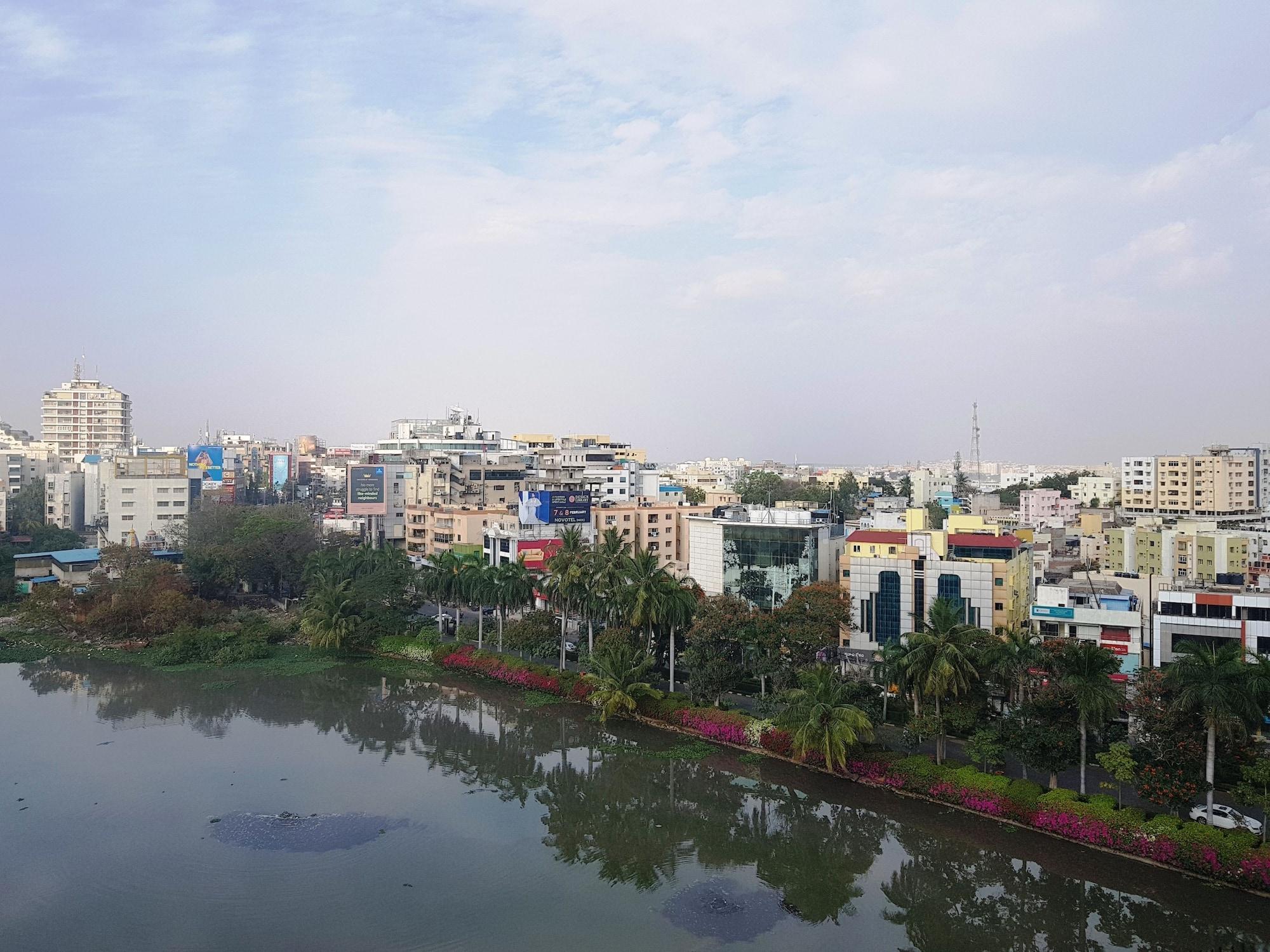 Taj Banjara Hotel Hyderabad Exterior foto View of the city from the lake